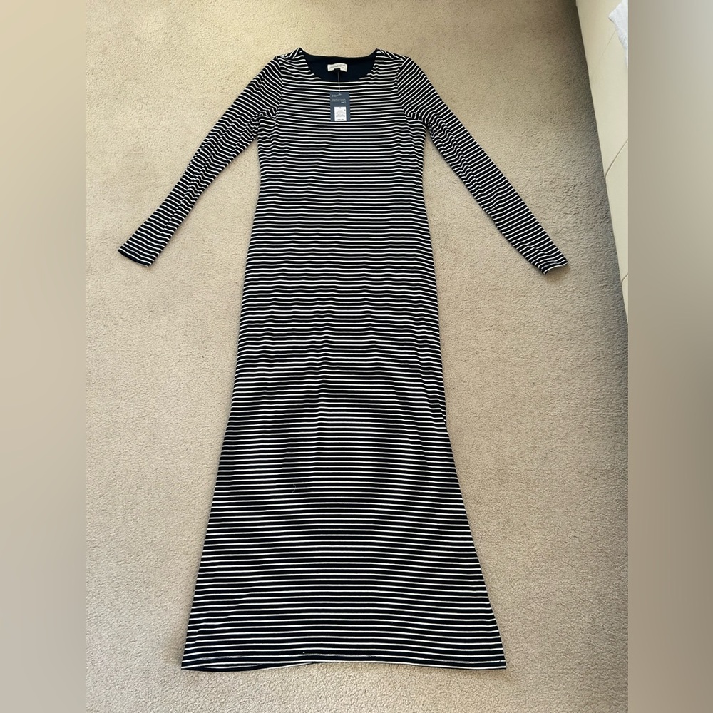 Universal Thread Striped Black and White Maxi Dress